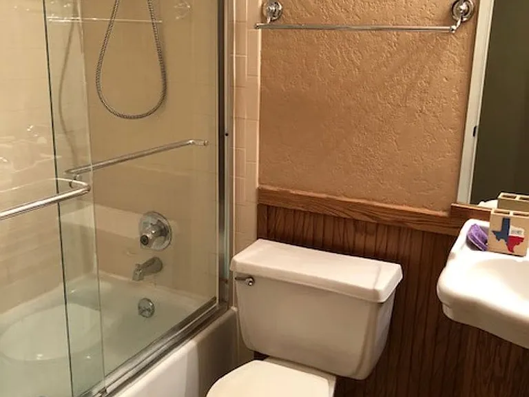 8026 Vita Ct — Photo 11