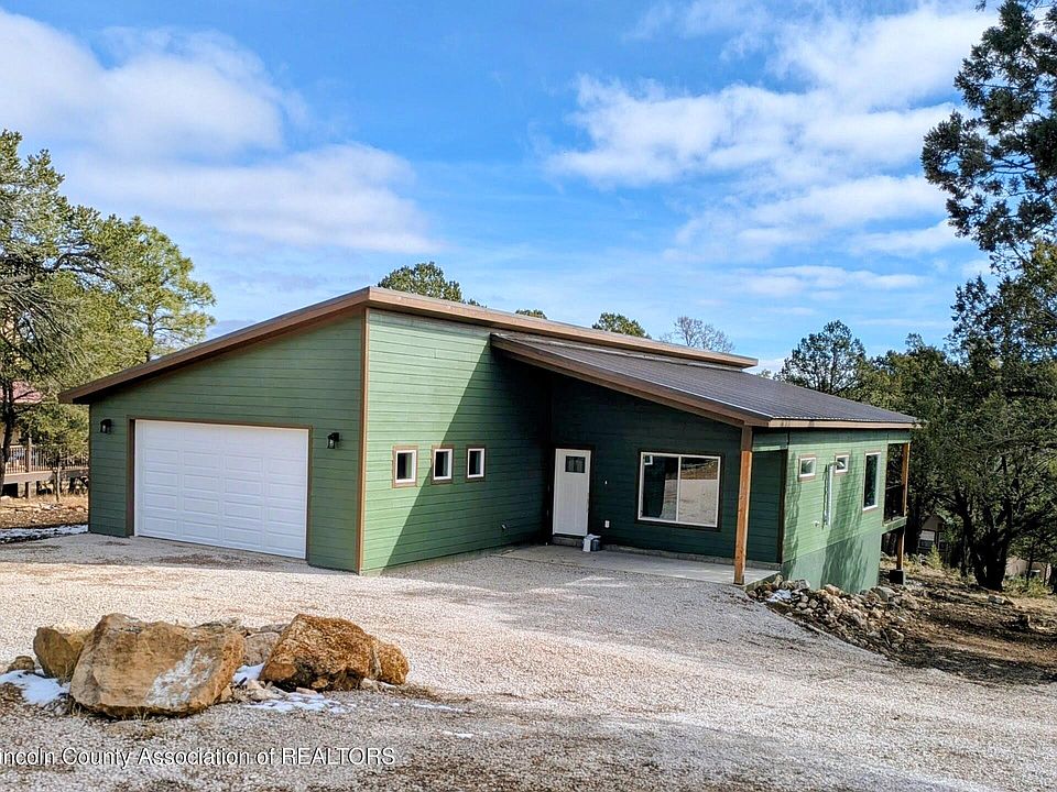 1st image of 102 Cummings Dr