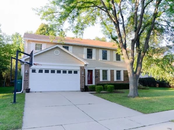 1346 Rose Blvd, Buffalo Grove, IL 60089