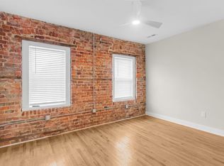 137 Calhoun St, Charleston, SC 29401