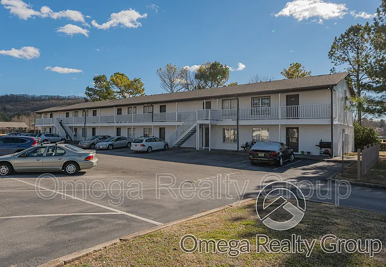 The Cove Apartments — Photo 14