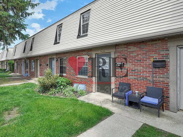 4224 Morsetown Ct S — Photo 24