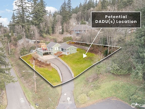4th image of 3605 Cowgill Avenue