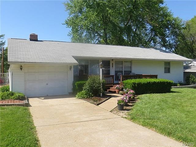 1st image of 709 Montego Dr