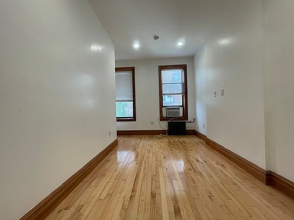 3rd image of 338 8th St APT 3R