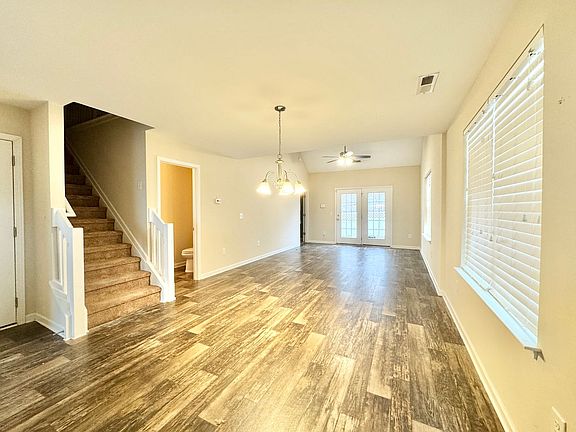 2nd image of 539 Song Sparrow Ln