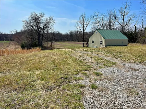 5947 State Highway Dd Hwy, Denver, MO 64441