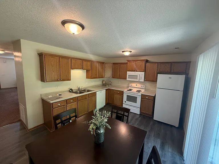825 Parker Blvd #602 — Photo 7