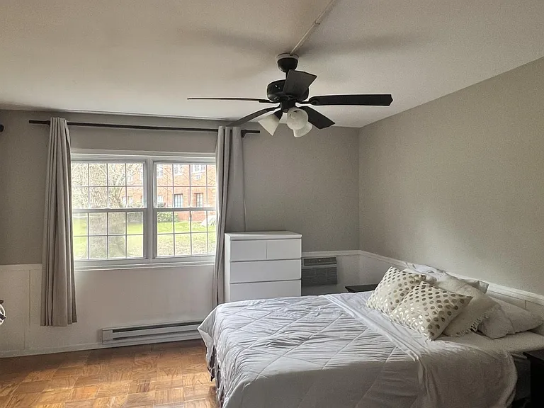 3322 Martha Custis Dr — Photo 11