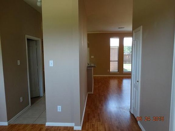4th image of 11158 Covey Ln