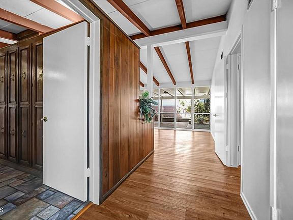5th image of 9801 Pali Ave