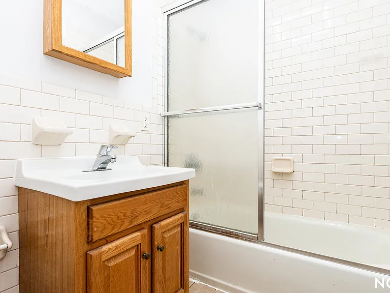 1439 Myrtle Ave #2B — Photo 6