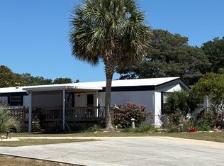 328 Blue Goose Lane, Newport, NC 28570