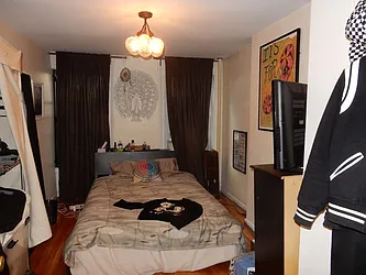 Rented by Aimee Grodanz, LREB