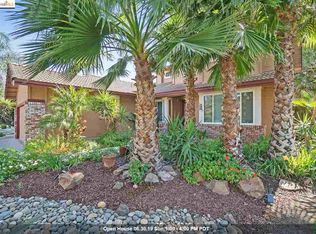 174 Pistachio Pl, Brentwood, CA