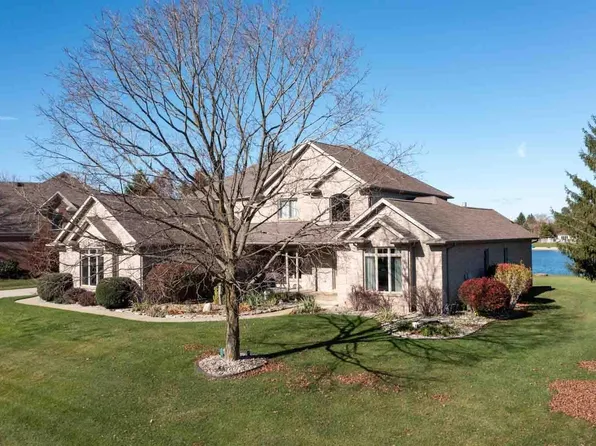 14629 Carrigan Ct, Granger, IN 46530