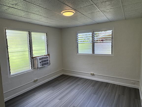 2nd image of 258 Moomuku Pl APT A