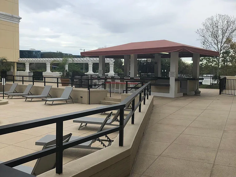 pool deck/ side