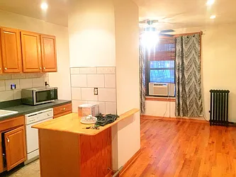 Rented by Rapid Realty Cobble Hill