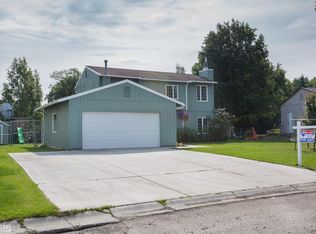 4220 Edinburgh Dr, Anchorage, AK 99502
