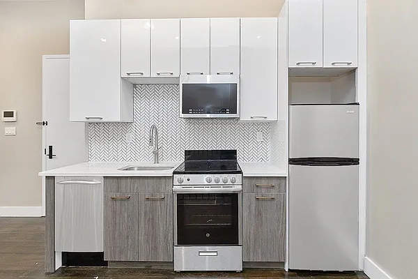 Rented by Douglas Elliman | media 5