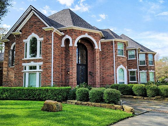 3rd image of 13707 Springmint Dr