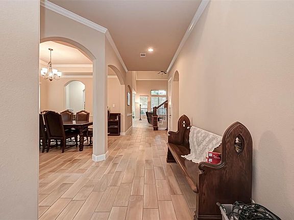 3rd image of 27806 Arbury Crest Ct