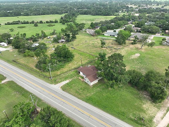 2nd image of 1532 Highway 159 W