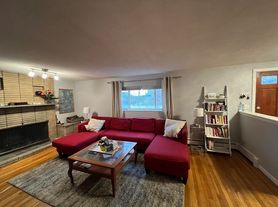 34 Grandview Ave, Watertown, MA