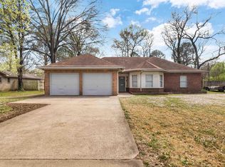 1819 Simms St, Conway, AR 72034