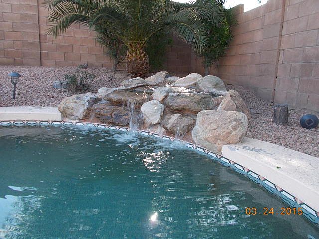 1st image of 821 S Forest Dr