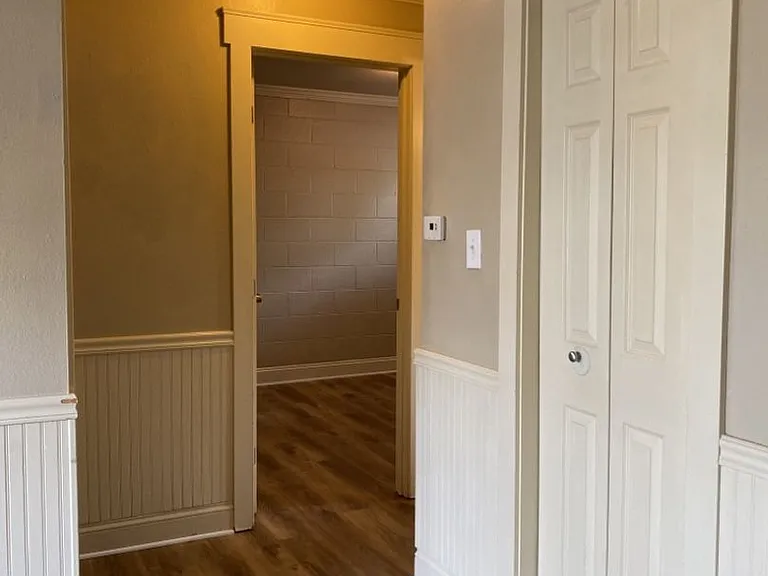 125 E Mrytle Flats — Photo 18