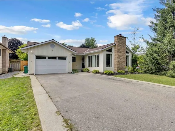 218 Northumberland St, North Dumfries, ON N0B 1E0