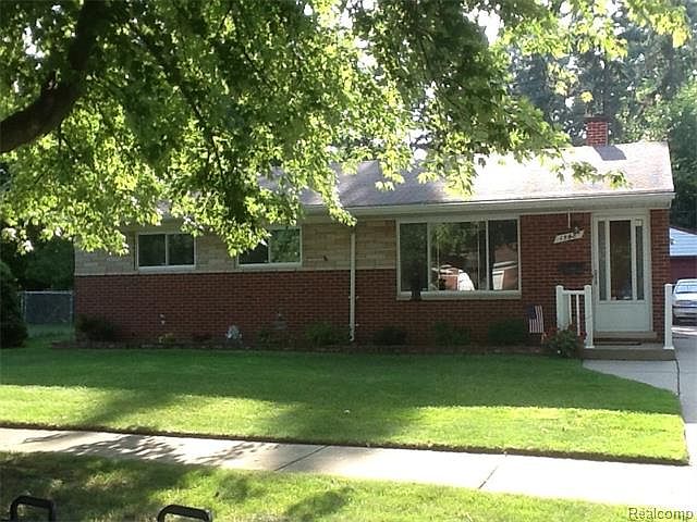 1st image of 1568 Zorn St