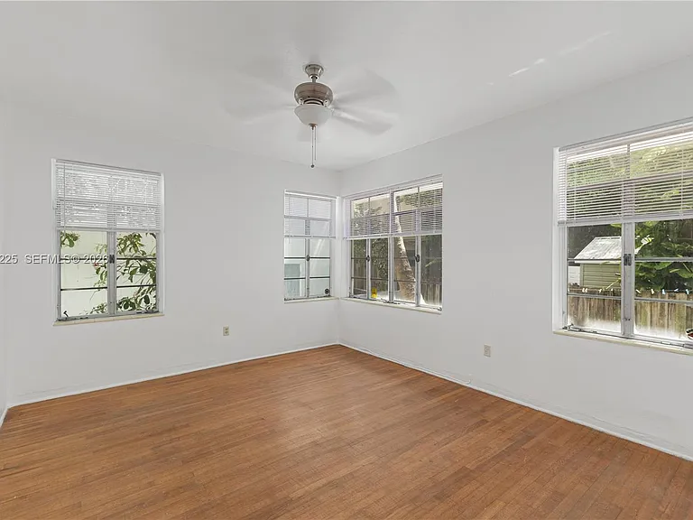 817 Lenox Ave #6 — Photo 12