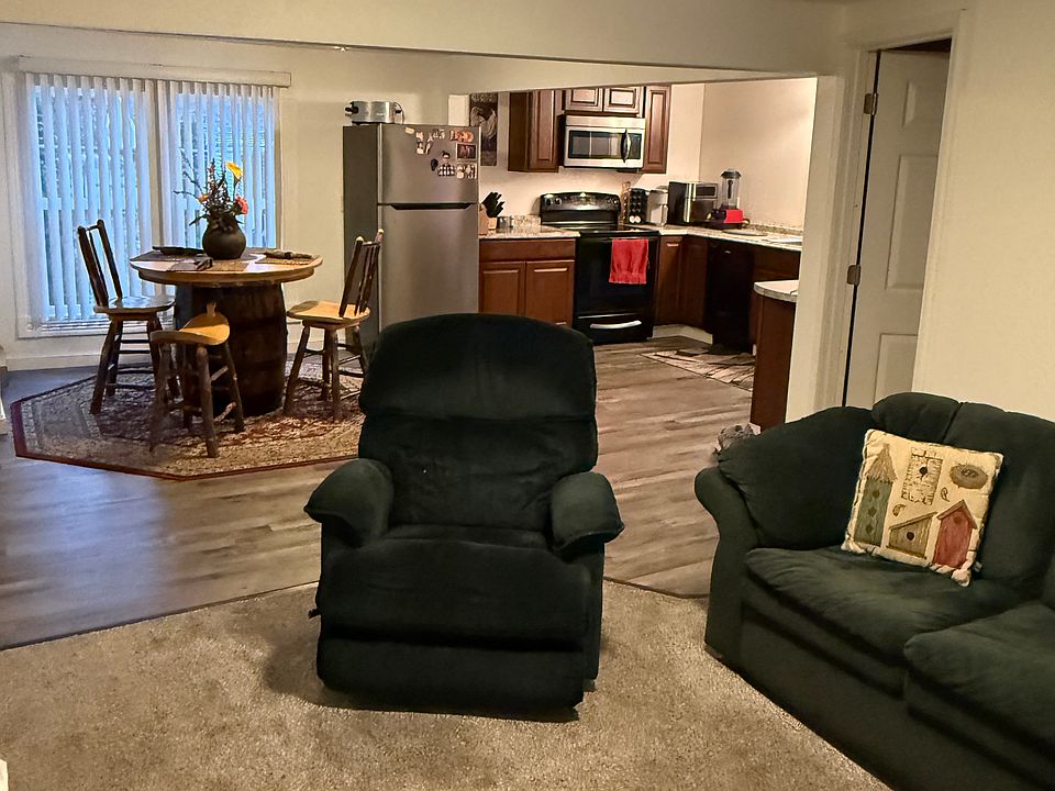 1st image of 6233 Orchard Grove Ln