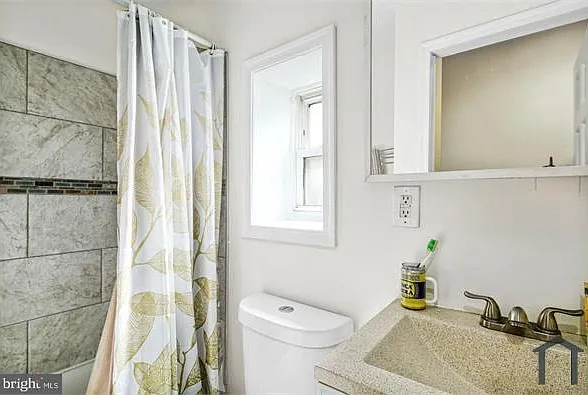 2305 N Fawn St — Photo 7