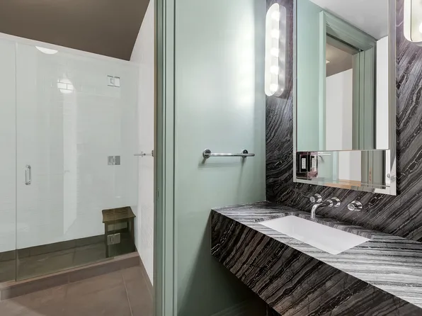 30 Sullivan Street image 17 of 24