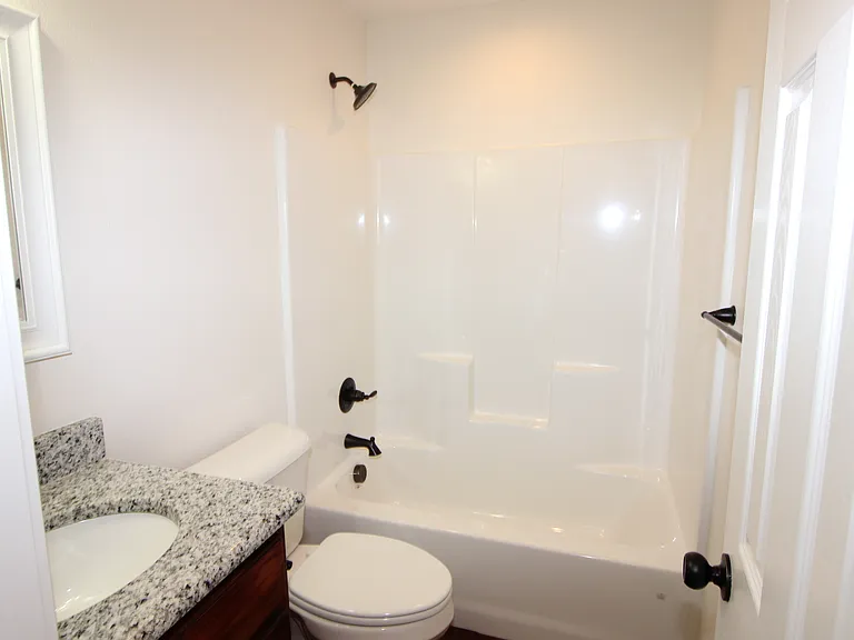 104 Boston St — Photo 7