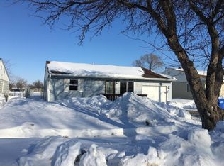 3005 10th Ave N, Fargo, ND 58102