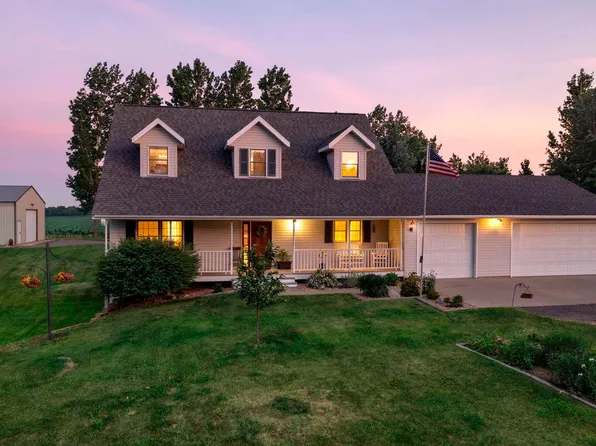 30000 Xylite St NE, Isanti, MN 55040