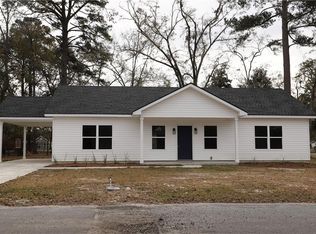 555 Pine St, Blackshear, GA 31516