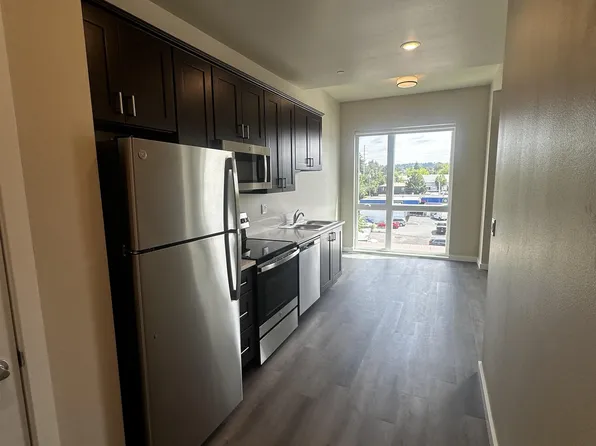 Urban Living at Fanno Creek - 311, 12547 SW Main St, Portland, OR 97223