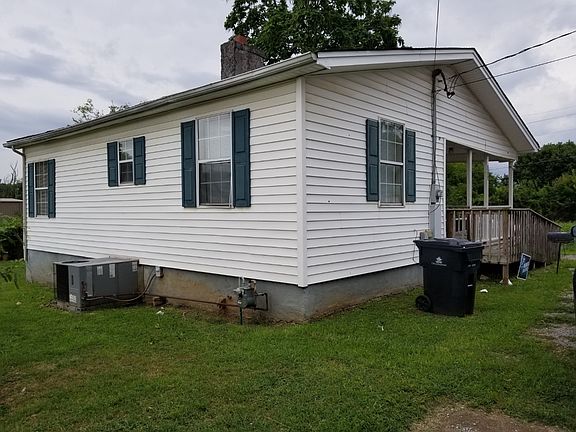 4th image of 2434 Hoitt Ave