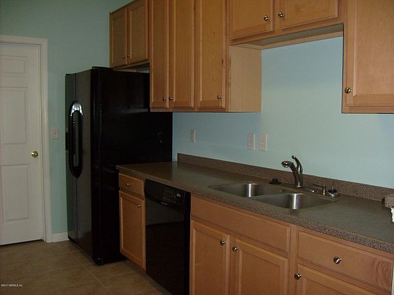 2nd image of 13851 Herons Landing Way APT 4