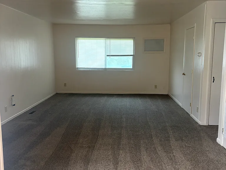 4010 Middlehurst Ln — Photo 10