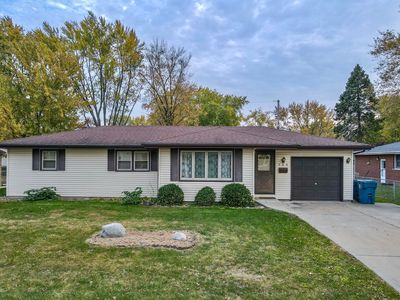 360 Pfitzer Dr, Bradley, IL, 60915