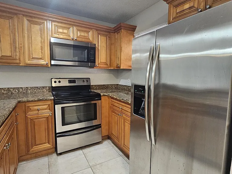 1700 Windorah Way #A — Photo 7