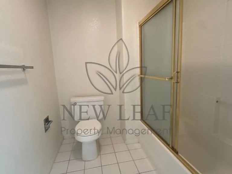 42140 Lyndie Ln #9 — Photo 13