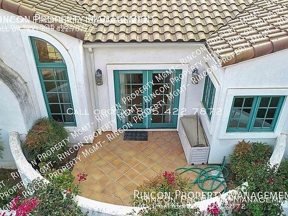 2nd image of 1130 Cliff Dr